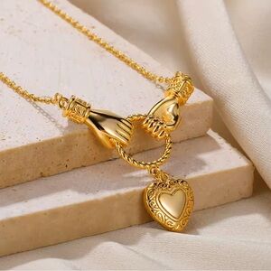 Symbolic Love Necklace – Hands Holding Heart Pendant, 18K Gold Plated